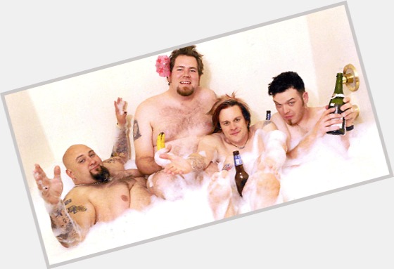 Bowling For Soup dating 3.jpg