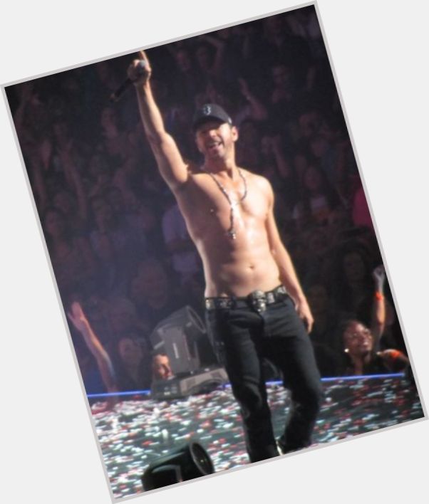 Donnie Wahlberg young 5.jpg