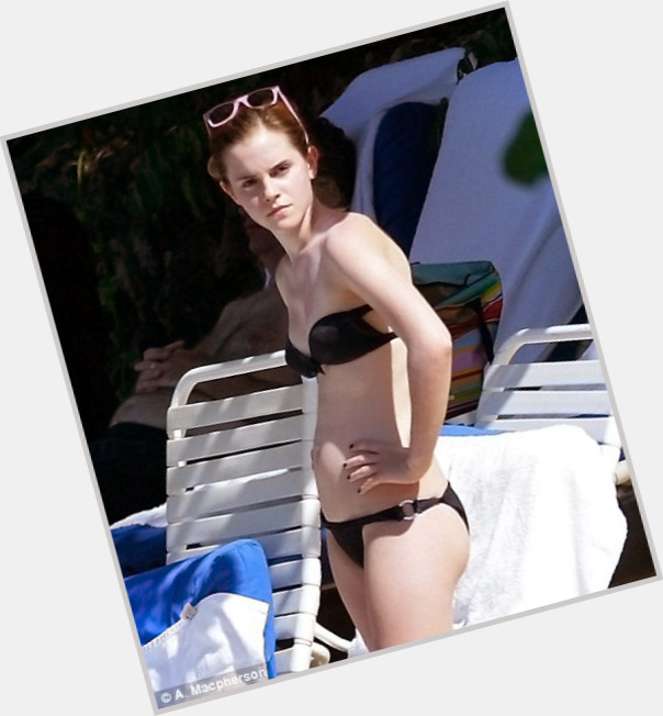 Emma Watson body 8.jpg