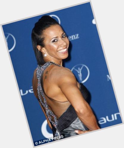 Kelly Holmes exclusive hot pic 5.jpg