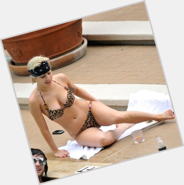 Lady Gaga full body 9.jpg