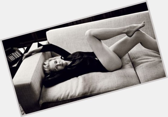Michelle Phillips hot 7.jpg