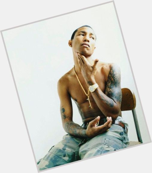 Pharrell Williams sexy 5.jpg
