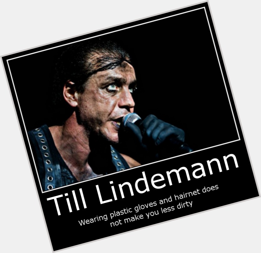 Till Lindemann full body 2.jpg