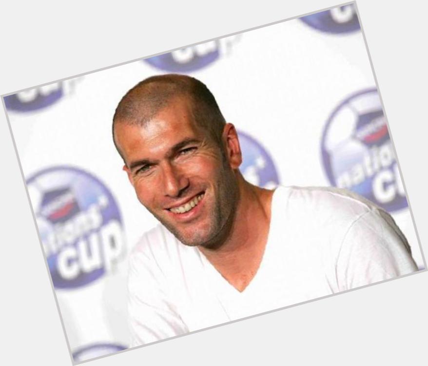 Zinedine Zidane dating 11.jpg