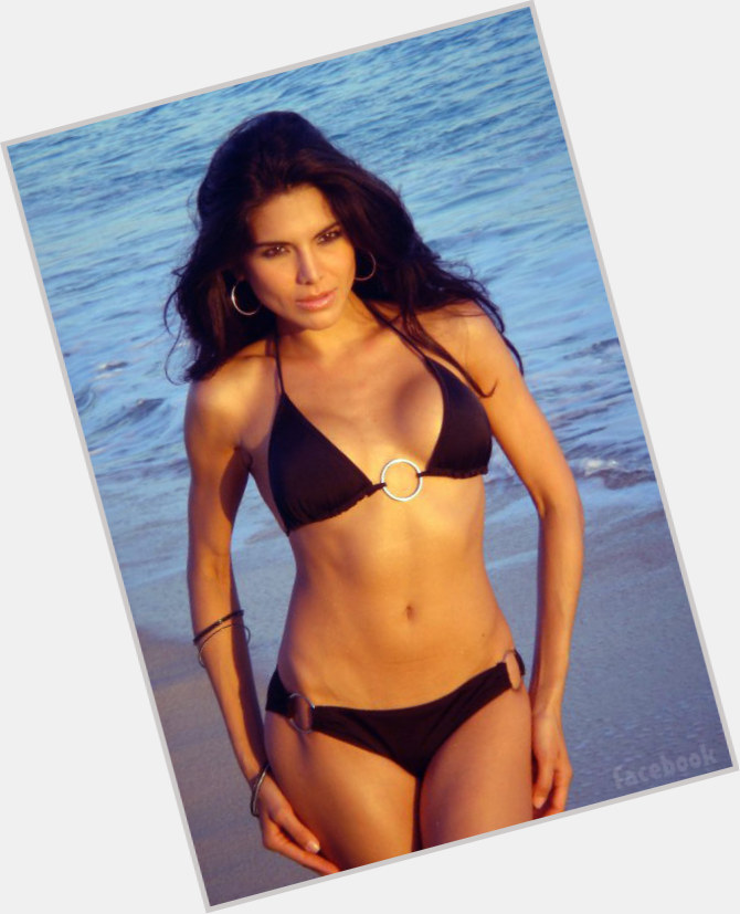 Joyce Giraud shirtless bikini