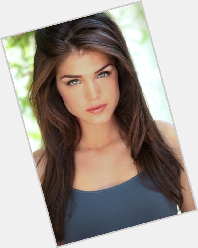 Marie Avgeropoulos.