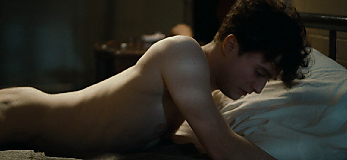 Daniel Radcliffe sexy shirtless scene May 17, 2014, 3pm