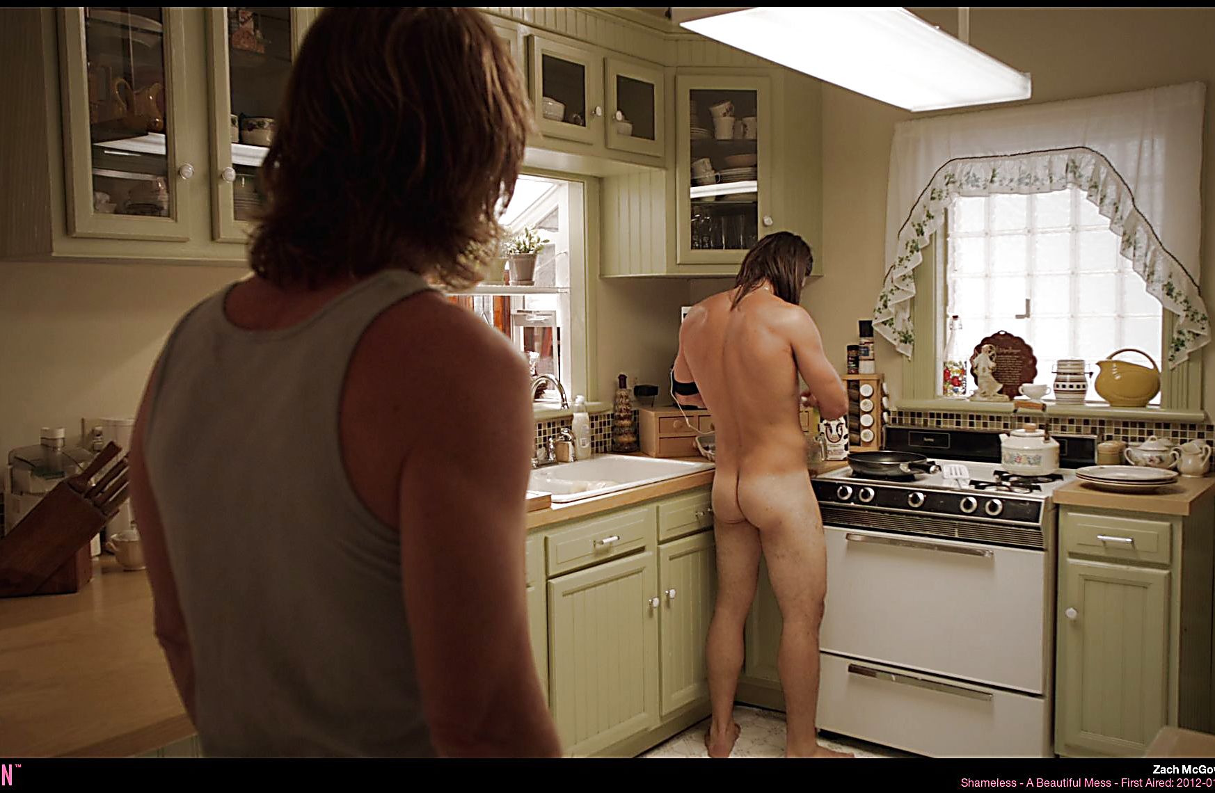 Joe Manganiello sexy shirtless scene November 8, 2014, 6pm