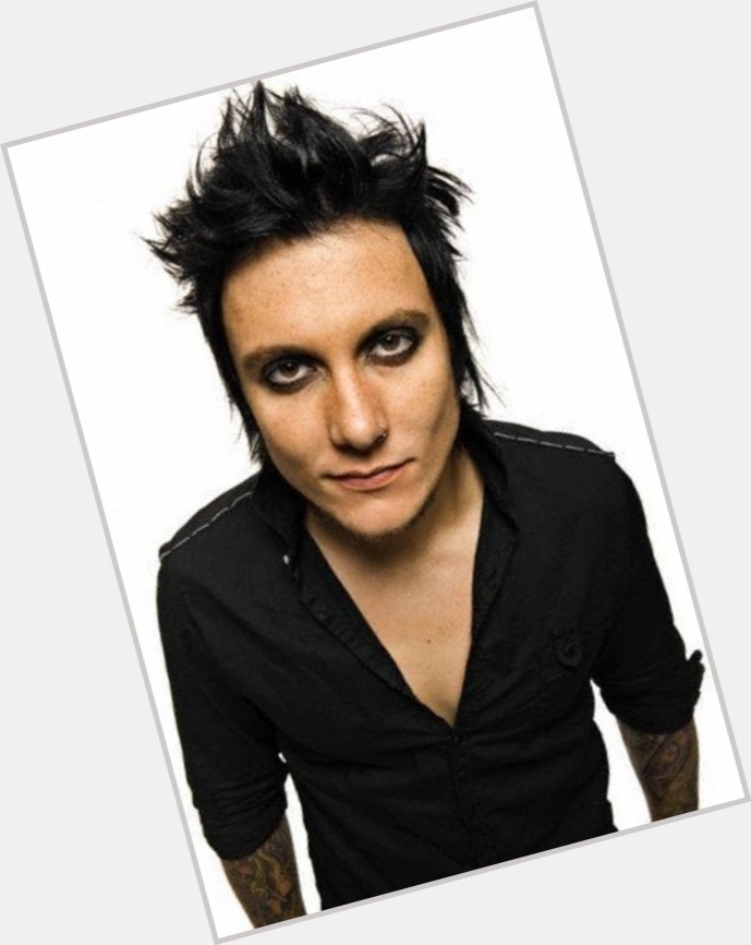 synyster gates new hairstyles 3.jpg