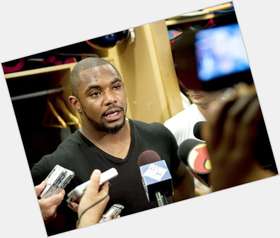 <a href="/hot-men/ahmad-bradshaw/is-he-is-retired-married-does-have-a">Ahmad Bradshaw</a>  