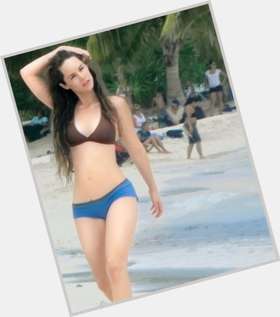 Camila Sodi Slim body,  light brown hair & hairstyles