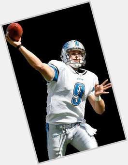 <a href="/hot-men/matthew-stafford/is-he-elite-good-married-playing-tonight-a">Matthew Stafford</a> Athletic body,  light brown hair & hairstyles