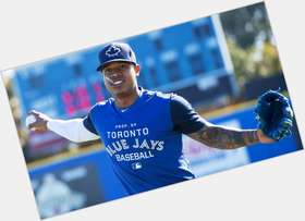 <a href="/hot-men/marcus-stroman/is-he-single-injury-canadian-a-rapper-does">Marcus Stroman</a> Athletic body,  black hair & hairstyles
