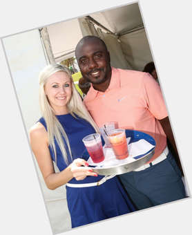 <a href="/hot-men/marshall-faulk/is-he-pro-golfer-hall-fame-married-still">Marshall Faulk</a> Athletic body,  black hair & hairstyles