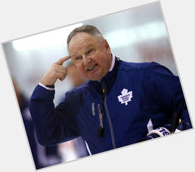 <a href="/hot-men/randy-carlyle/is-he-married-where-what-salary">Randy Carlyle</a> Average body,  salt and pepper hair & hairstyles