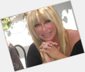 Suzanne Somers Athletic body,  blonde hair & hairstyles