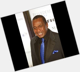 <a href="/hot-men/ben-vereen/is-he-ushers-father-alive-related-usher-or">Ben Vereen</a> Average body,  black hair & hairstyles
