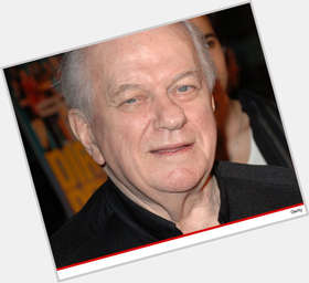 <a href="/hot-men/charles-durning/is-he-still-alive-died-sick-where-buried">Charles Durning</a> Large body,  grey hair & hairstyles