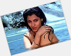 <a href="/hot-women/dimple-kapadia/is-she-gujarati-nargis-daughter-married-sunny-deol">Dimple Kapadia</a>  light brown hair & hairstyles