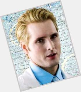 Dr Carlisle Cullen blonde hair & hairstyles Athletic body, 