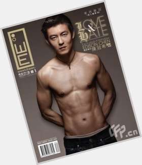 <a href="/hot-men/edison-chen/is-he-handsome-mixed-rich-good-looking-still">Edison Chen</a>  