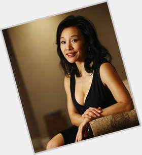 <a href="/hot-women/joan-chen/is-she-married-tall-famous-both-china-actress">Joan Chen</a> Average body,  black hair & hairstyles