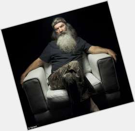 <a href="/hot-men/phil-robertson/is-he-pastor-preacher-related-pat-running-president">Phil Robertson</a> Average body,  light brown hair & hairstyles