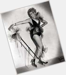 <a href="/hot-women/thelma-todd/is-she-where-buried">Thelma Todd</a> Slim body,  blonde hair & hairstyles
