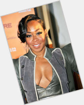 <a href="/hot-women/tichina-arnold/is-she-and-monifah-sisters-pregnant-jg-wentworth">Tichina Arnold</a> Average body,  black hair & hairstyles