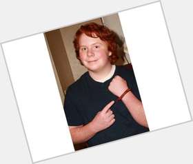 <a href="/hot-men/tucker-albrizzi/is-he-tall">Tucker Albrizzi</a> Average body,  red hair & hairstyles