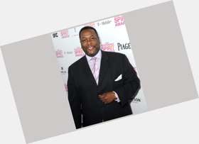 <a href="/hot-men/wendell-pierce/is-he-married-musician-actor-playing-breaking-dawn">Wendell Pierce</a> Large body,  black hair & hairstyles